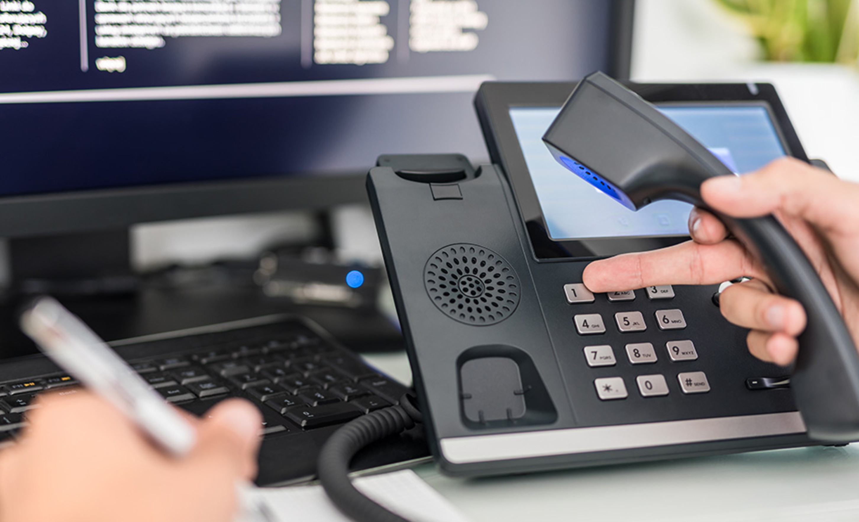 Telefon­anlagen bei Muster Elektro in Musterstadt